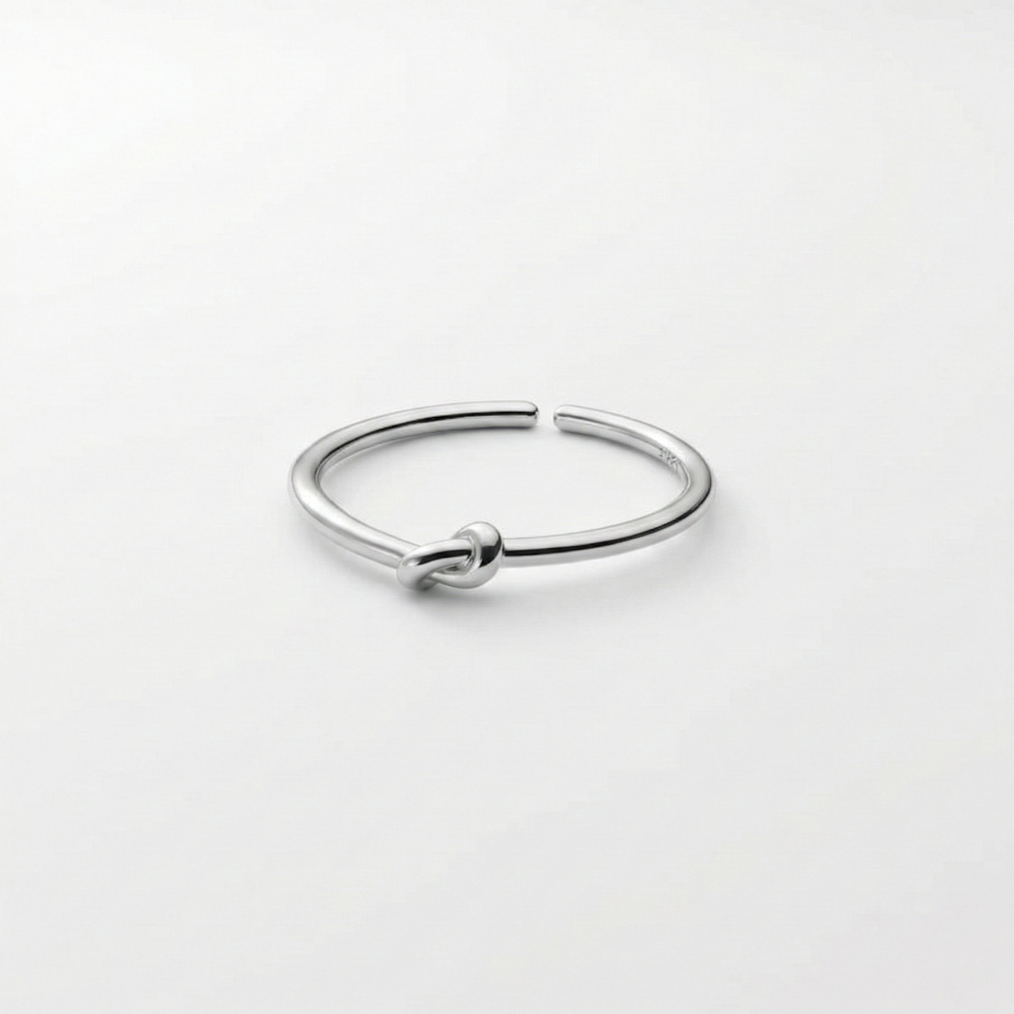 The "Connection" Knot Collection